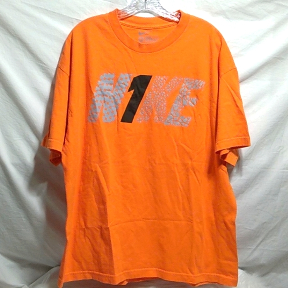 SALE! HTF! Vintage Nike Shirt Sz.XL Light Wash Wear (X-55)